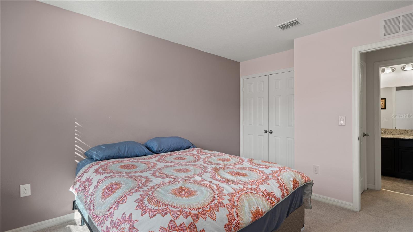 Image 28 of 62 For 8113 Red Stopper Lane