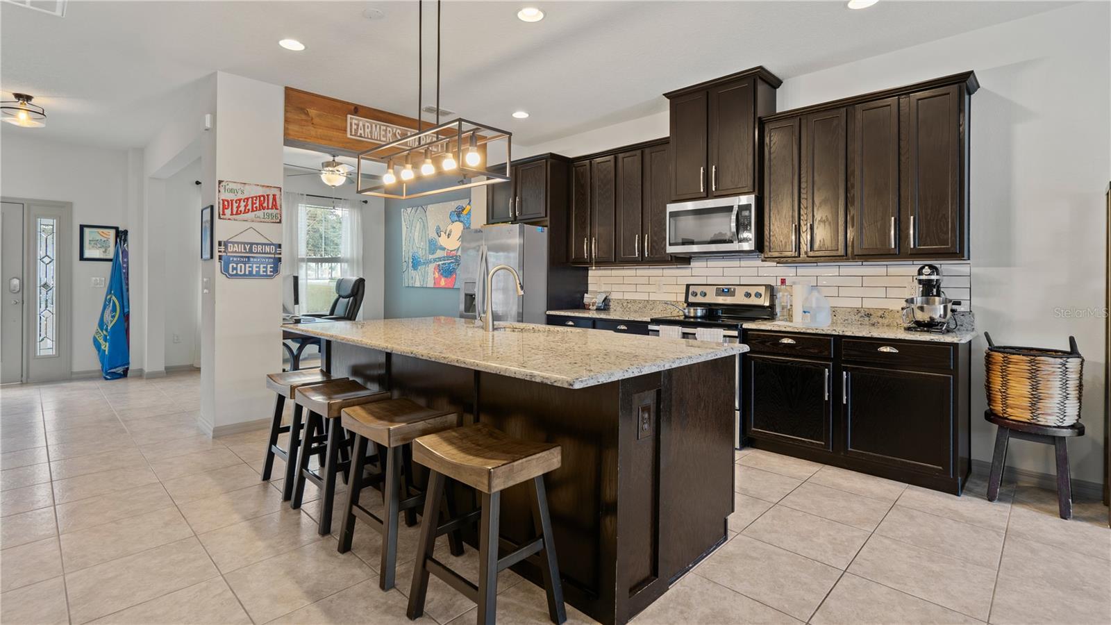 Image 4 of 62 For 8113 Red Stopper Lane