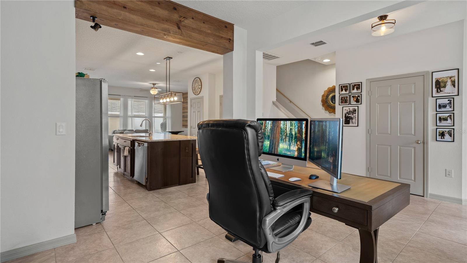 Image 46 of 62 For 8113 Red Stopper Lane