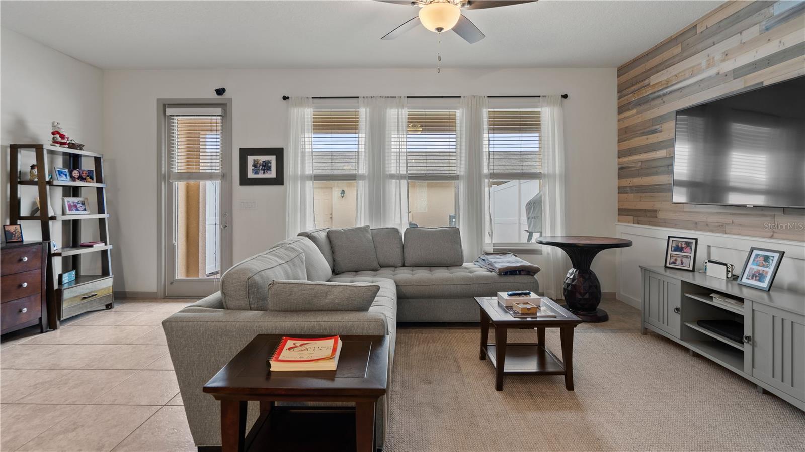 Image 9 of 62 For 8113 Red Stopper Lane