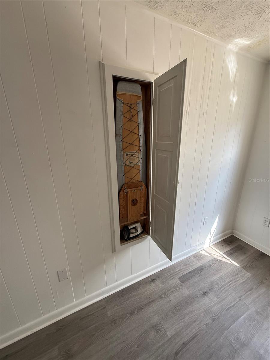 Image 5 of 15 For 4320 Lake Underhill Road 14d2