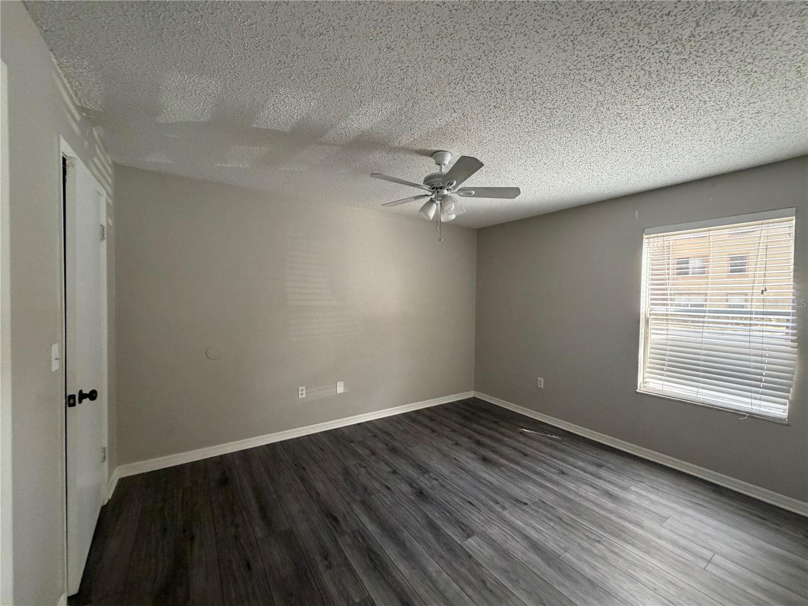 Image 6 of 14 For 957 Salt Pond Place 101