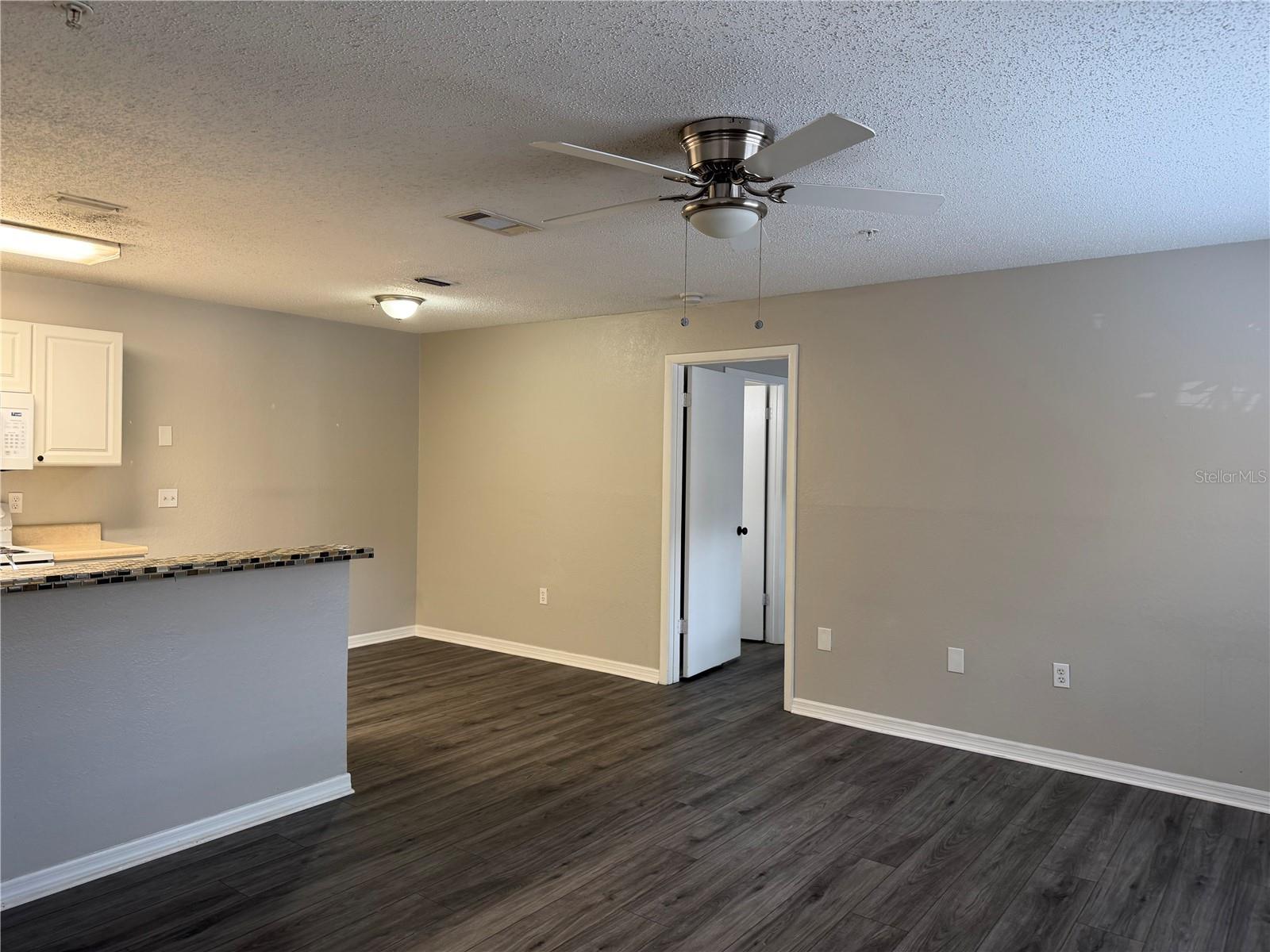 Image 9 of 14 For 957 Salt Pond Place 101