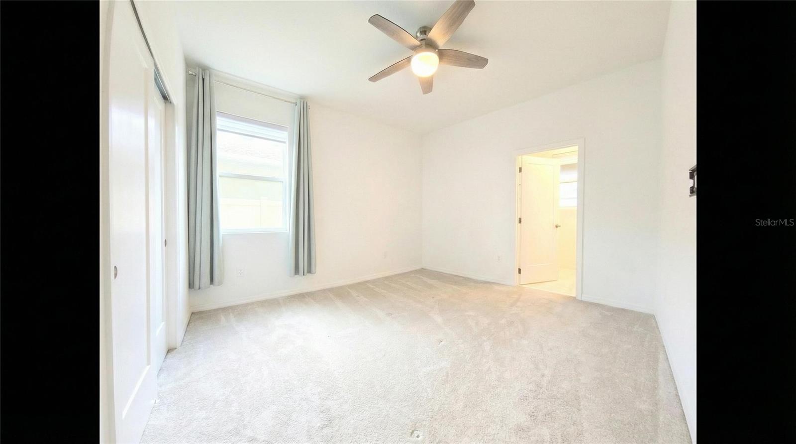 Image 15 of 43 For 2980 Angelonia Thorn Way