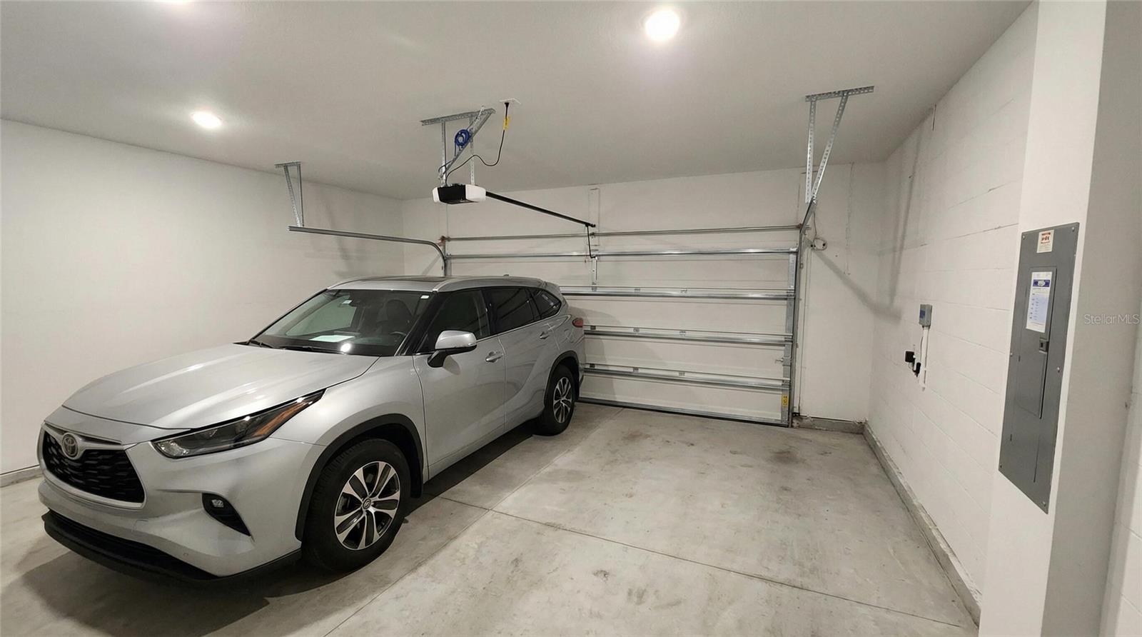 Image 39 of 43 For 2980 Angelonia Thorn Way