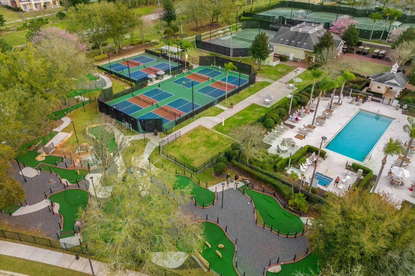 Image 8 of 14 For 7807 Loxahatchee Court