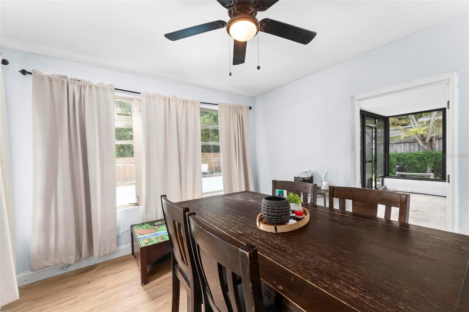 Image 42 of 44 For 1412 Lakecrest Drive