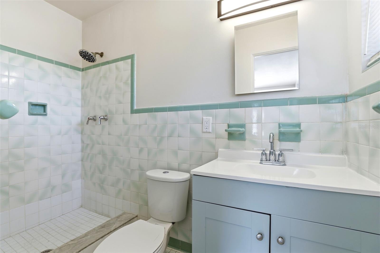 Image 19 of 36 For 1913 Baldwin Drive