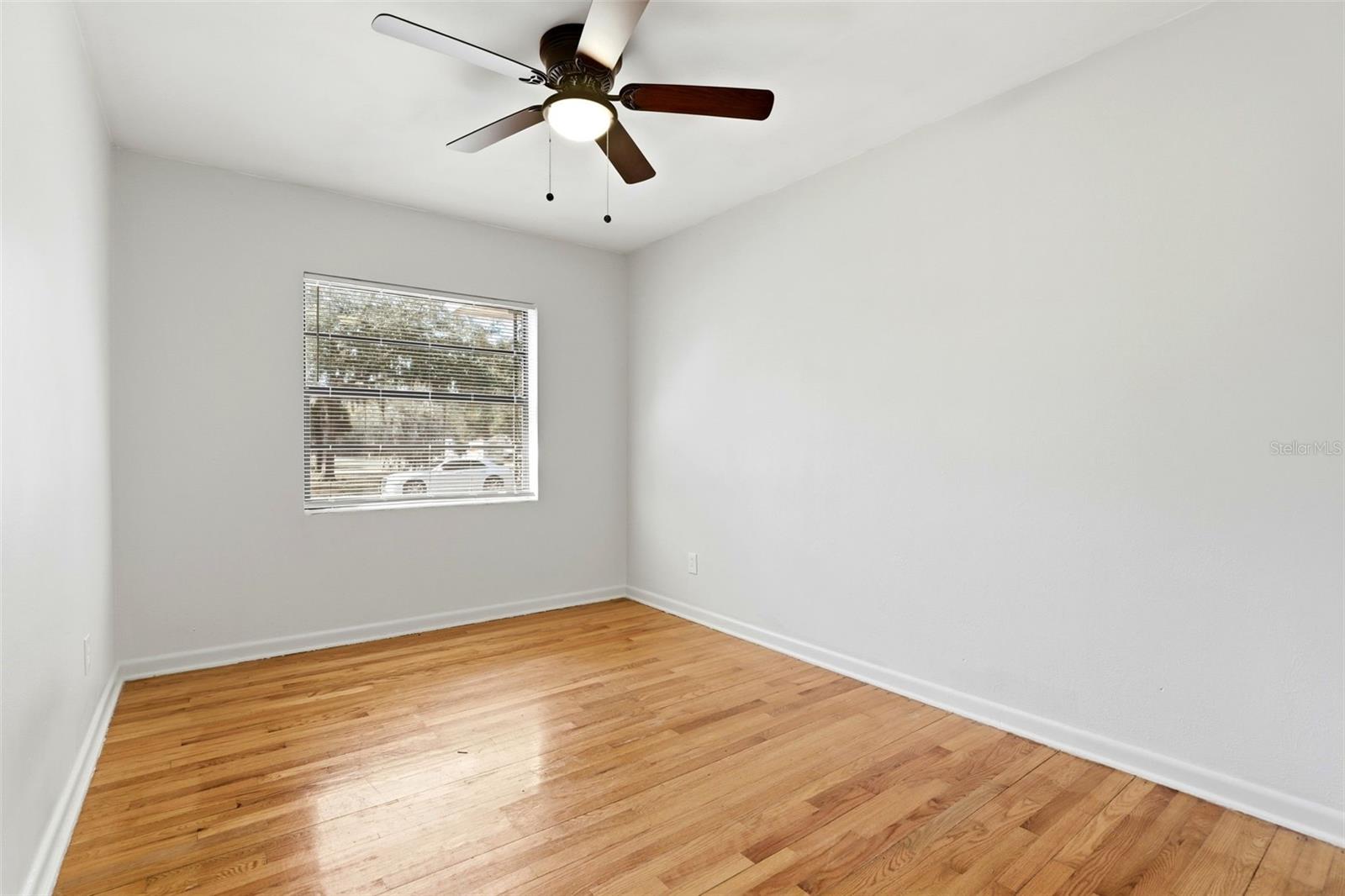 Image 24 of 36 For 1913 Baldwin Drive