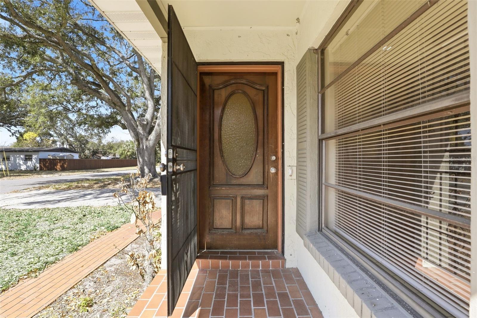 Image 4 of 36 For 1913 Baldwin Drive