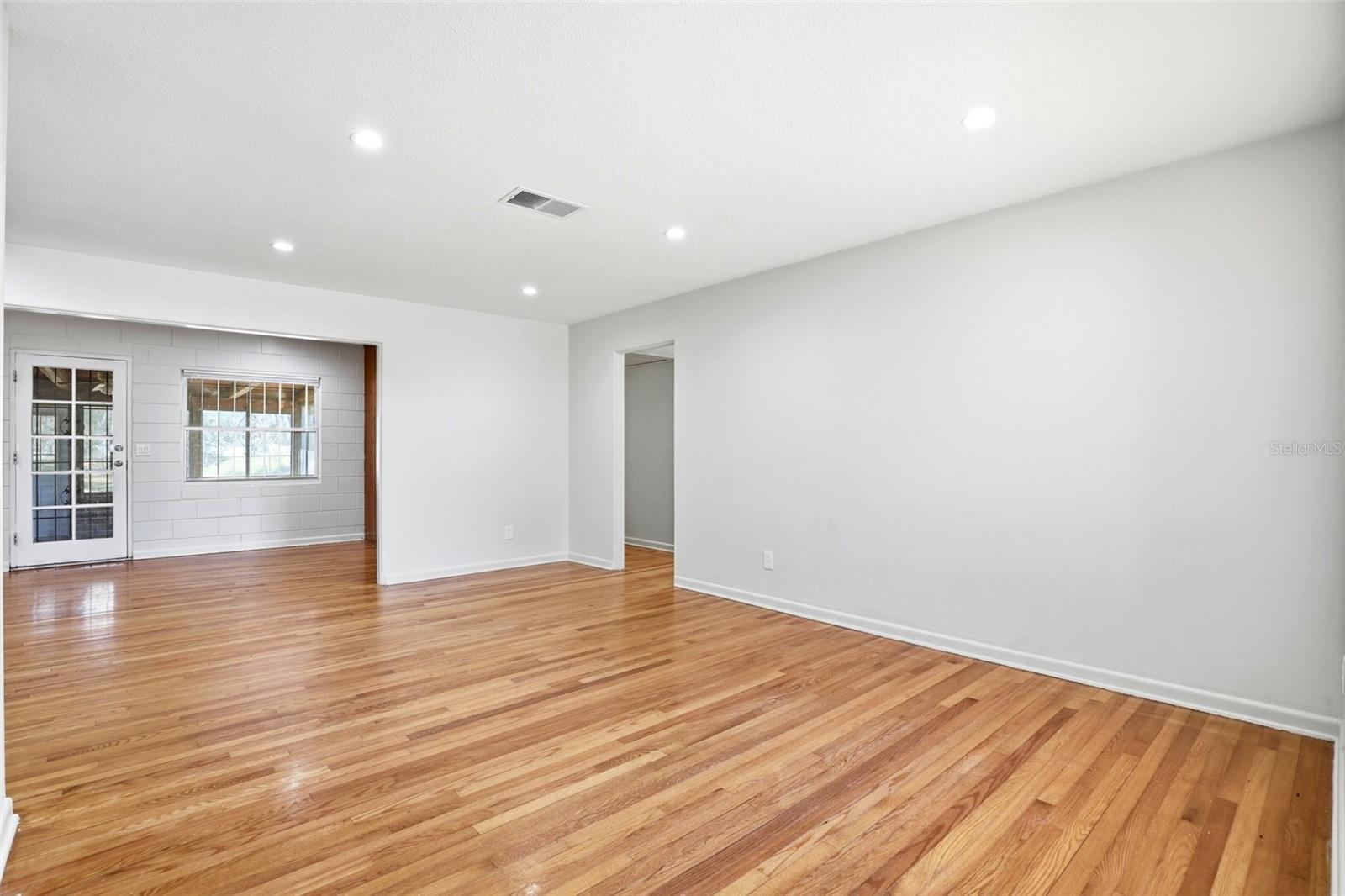 Image 5 of 36 For 1913 Baldwin Drive