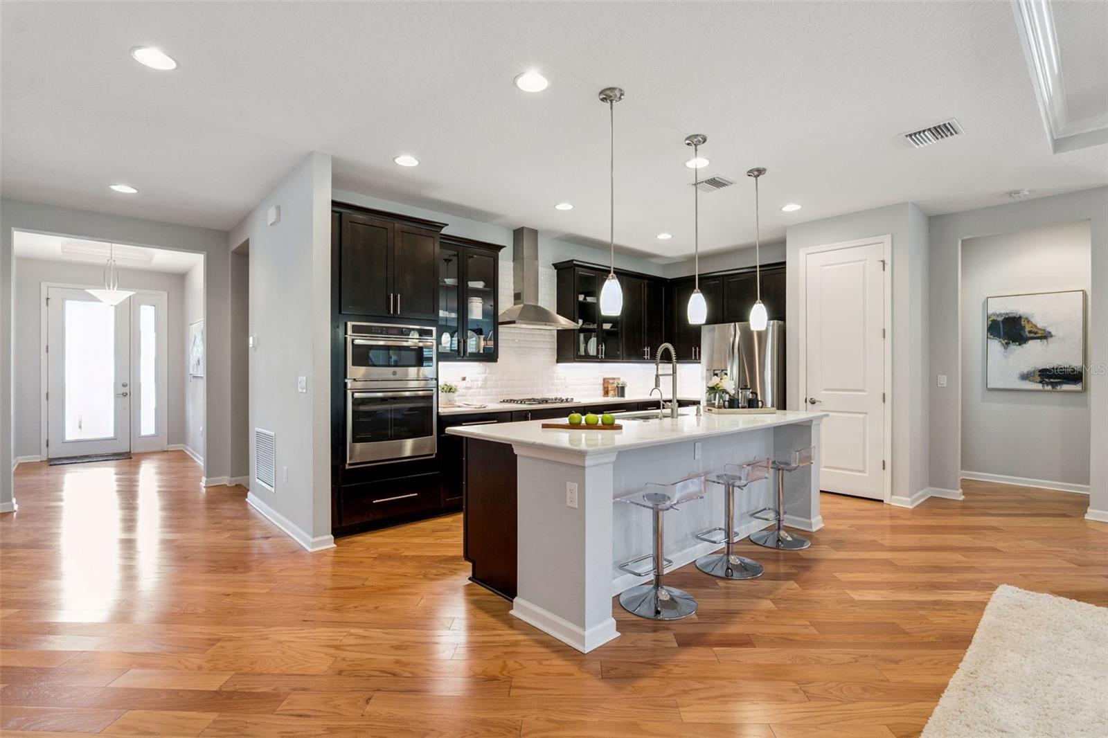 Image 10 of 66 For 208 Avenham Drive