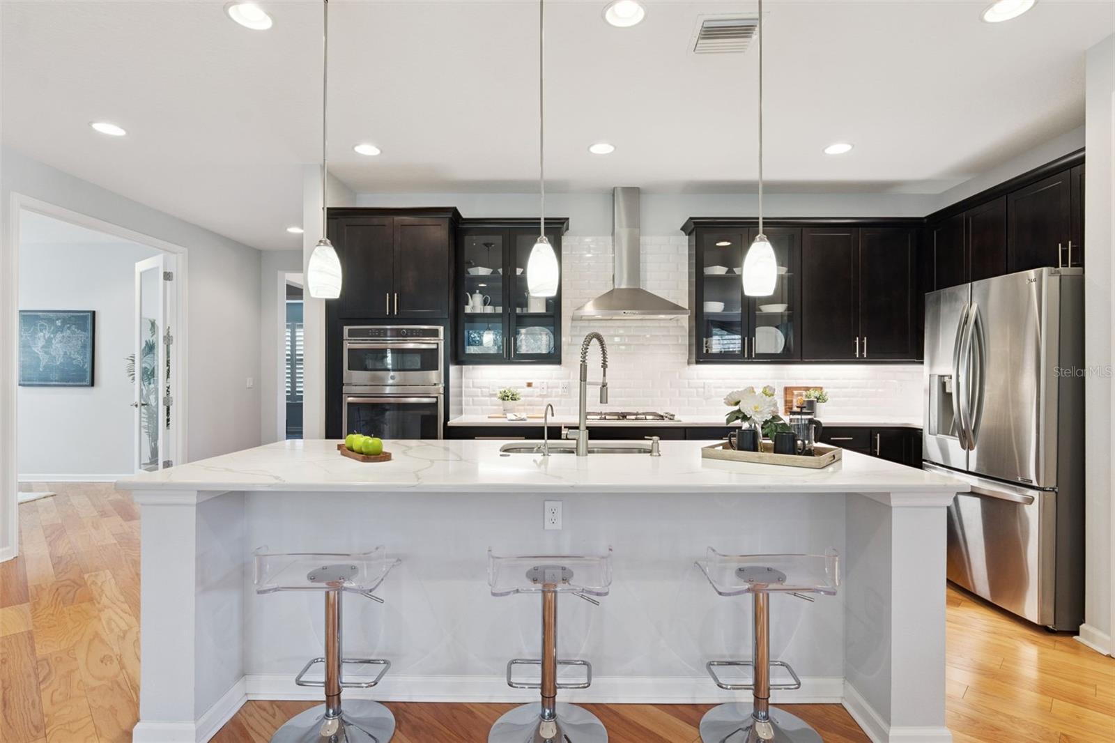 Image 11 of 66 For 208 Avenham Drive