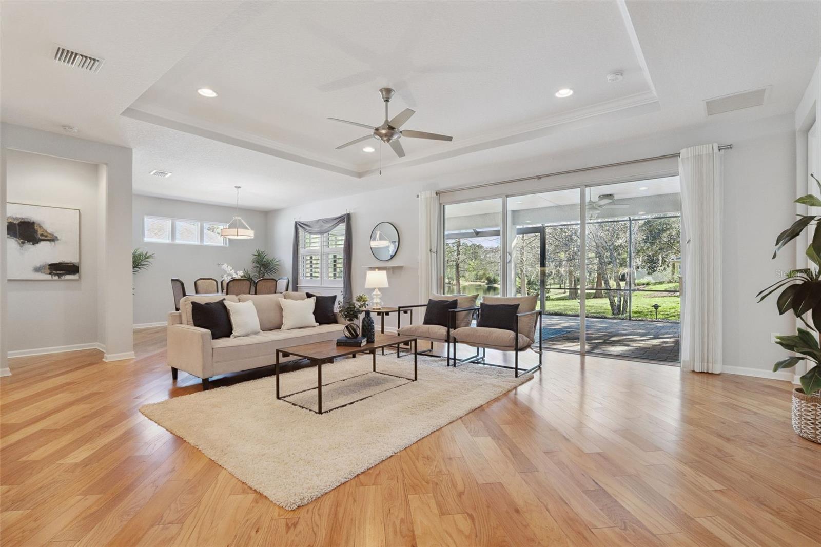 Image 16 of 66 For 208 Avenham Drive