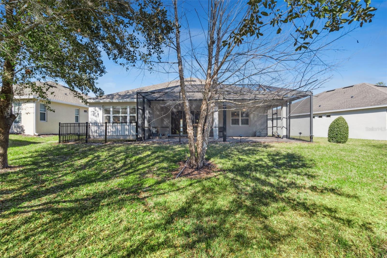 Image 44 of 66 For 208 Avenham Drive