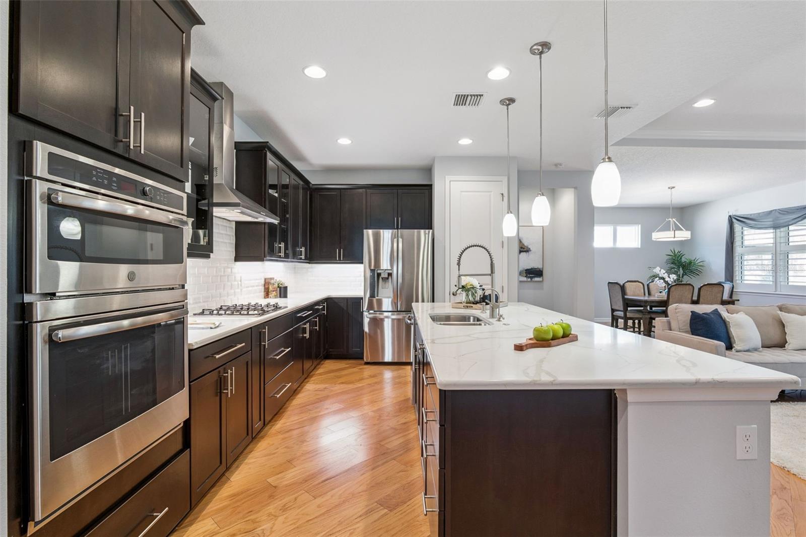 Image 7 of 66 For 208 Avenham Drive