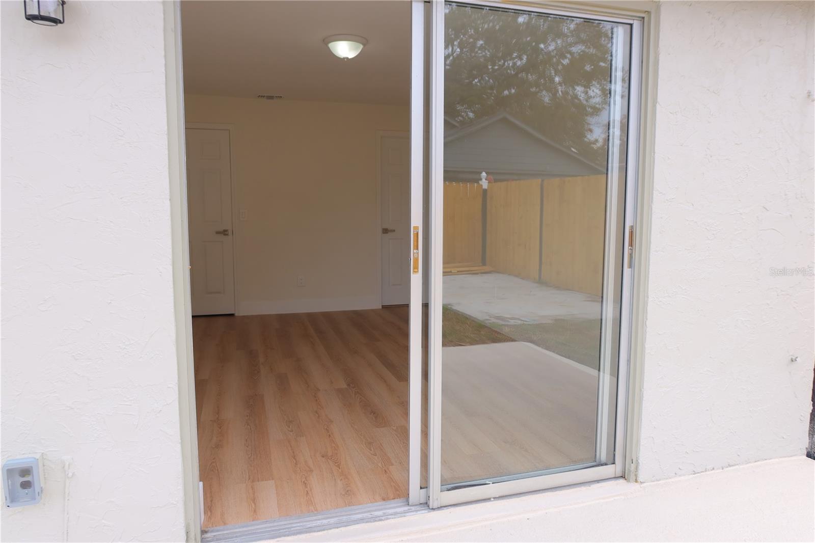 Image 19 of 29 For 227 Minnesota Woods Lane