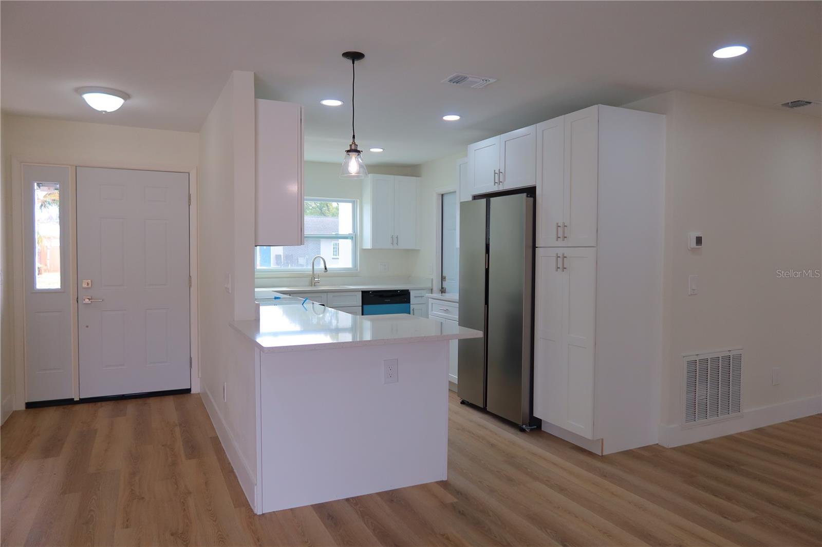 Image 5 of 29 For 227 Minnesota Woods Lane