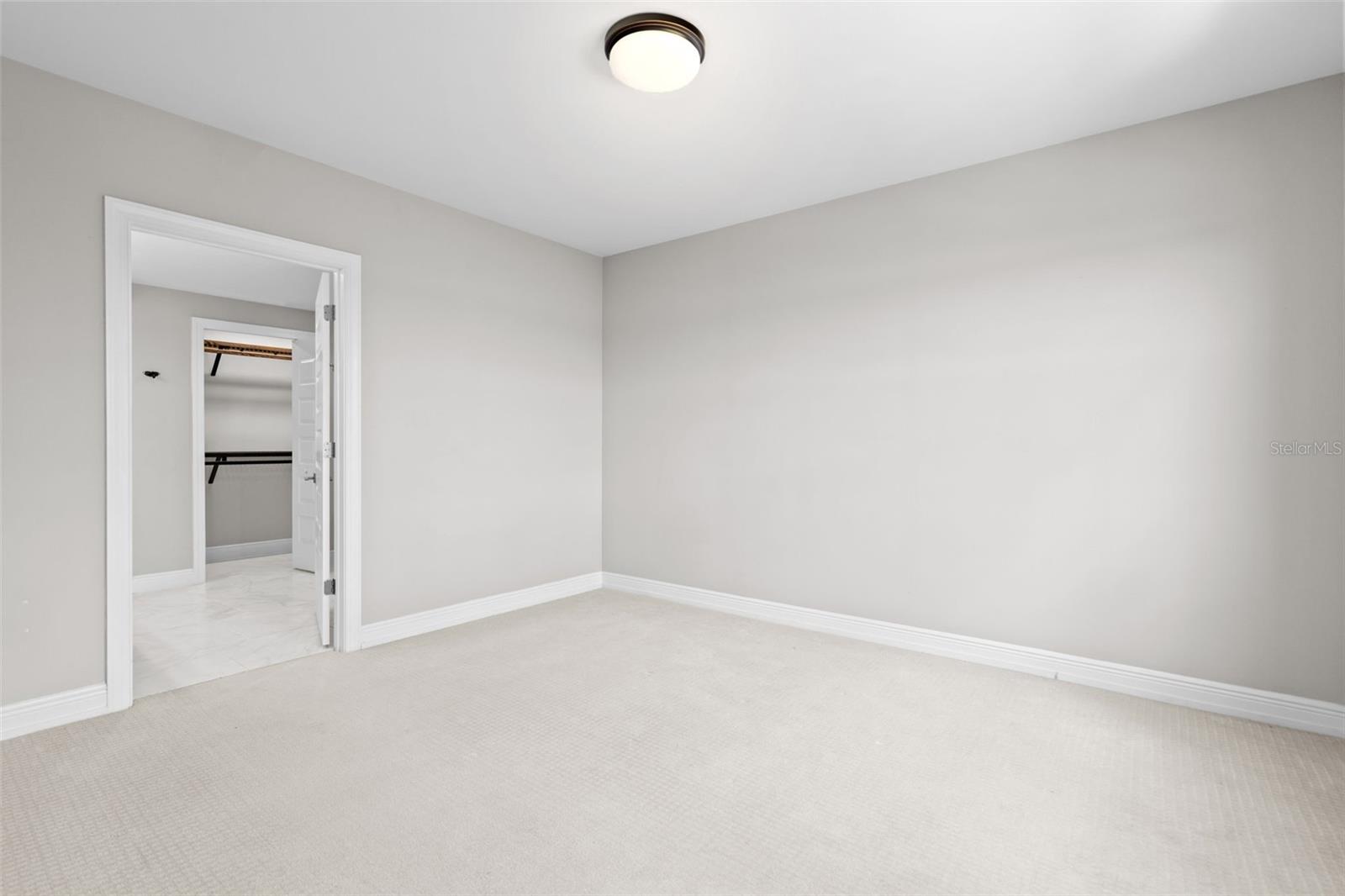 Image 25 of 35 For 16300 County Road 455  307