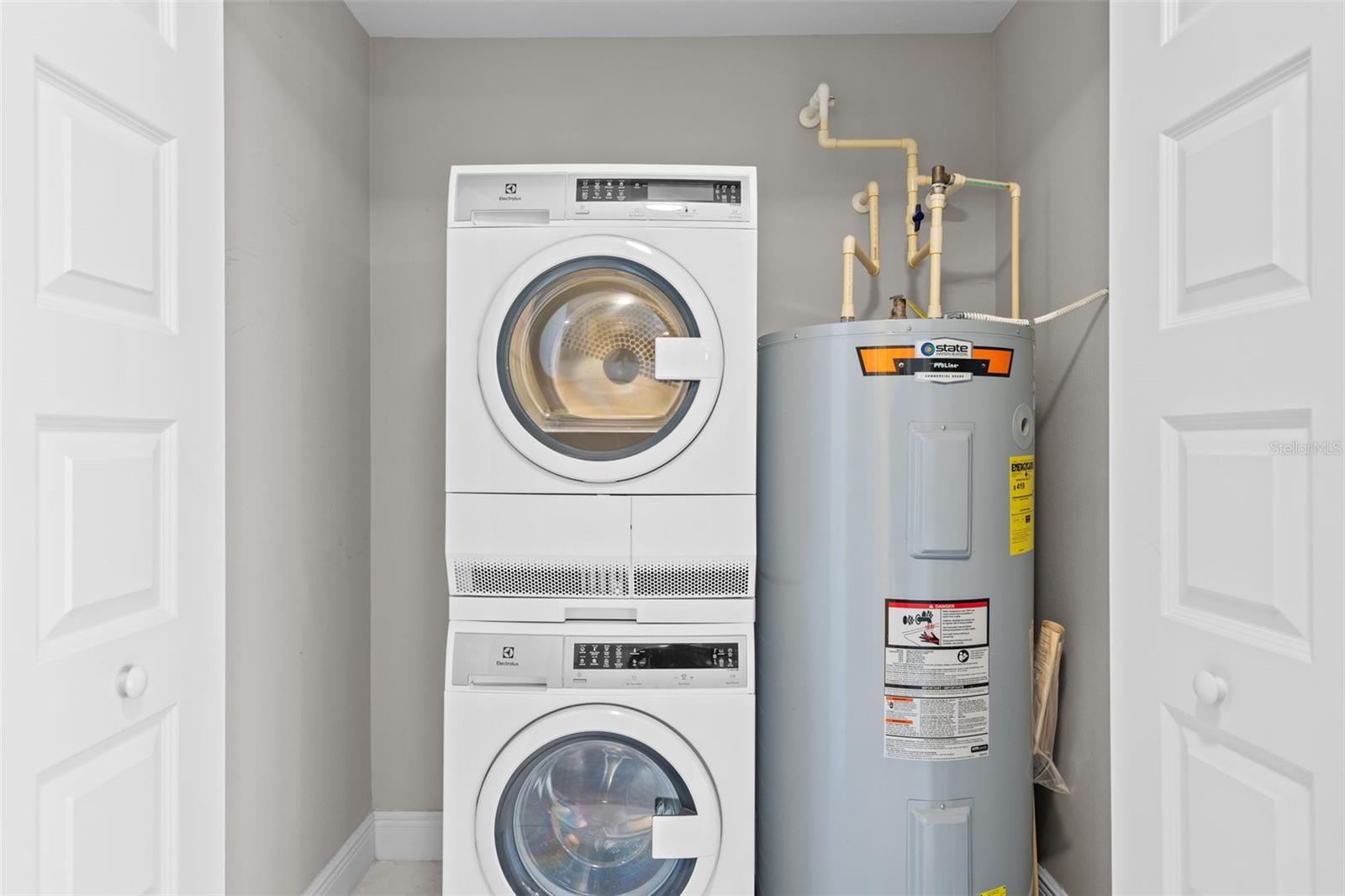 Image 29 of 35 For 16300 County Road 455  307