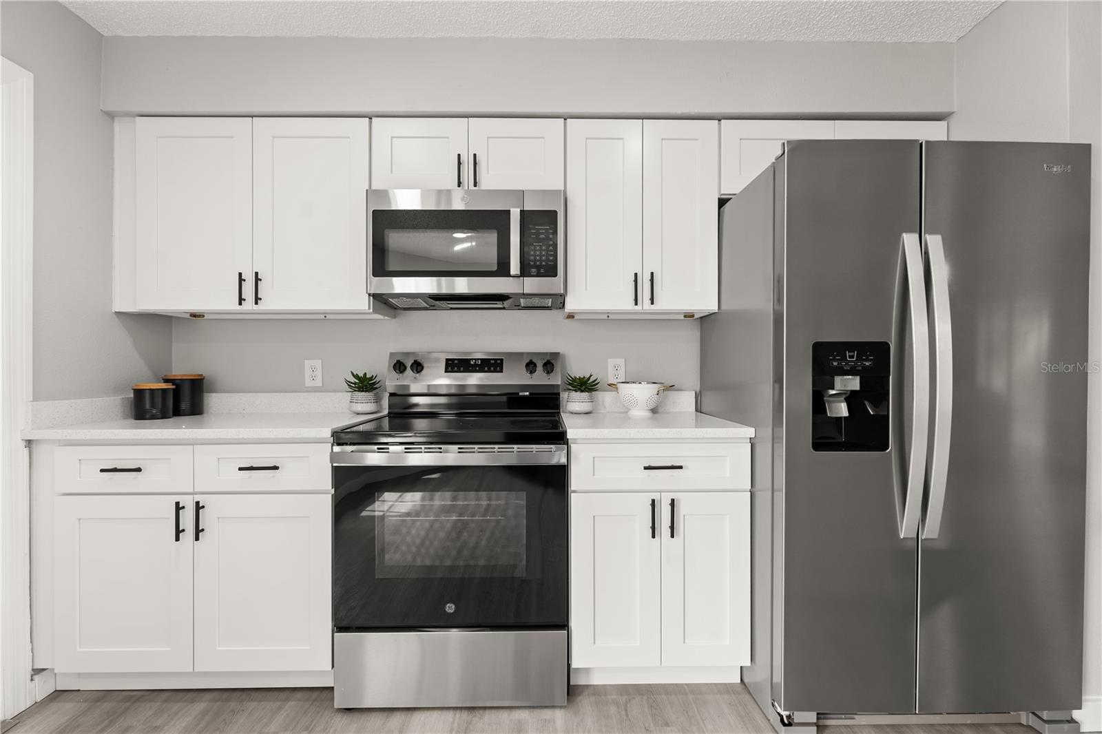 Image 4 of 25 For 1429 Covington Court