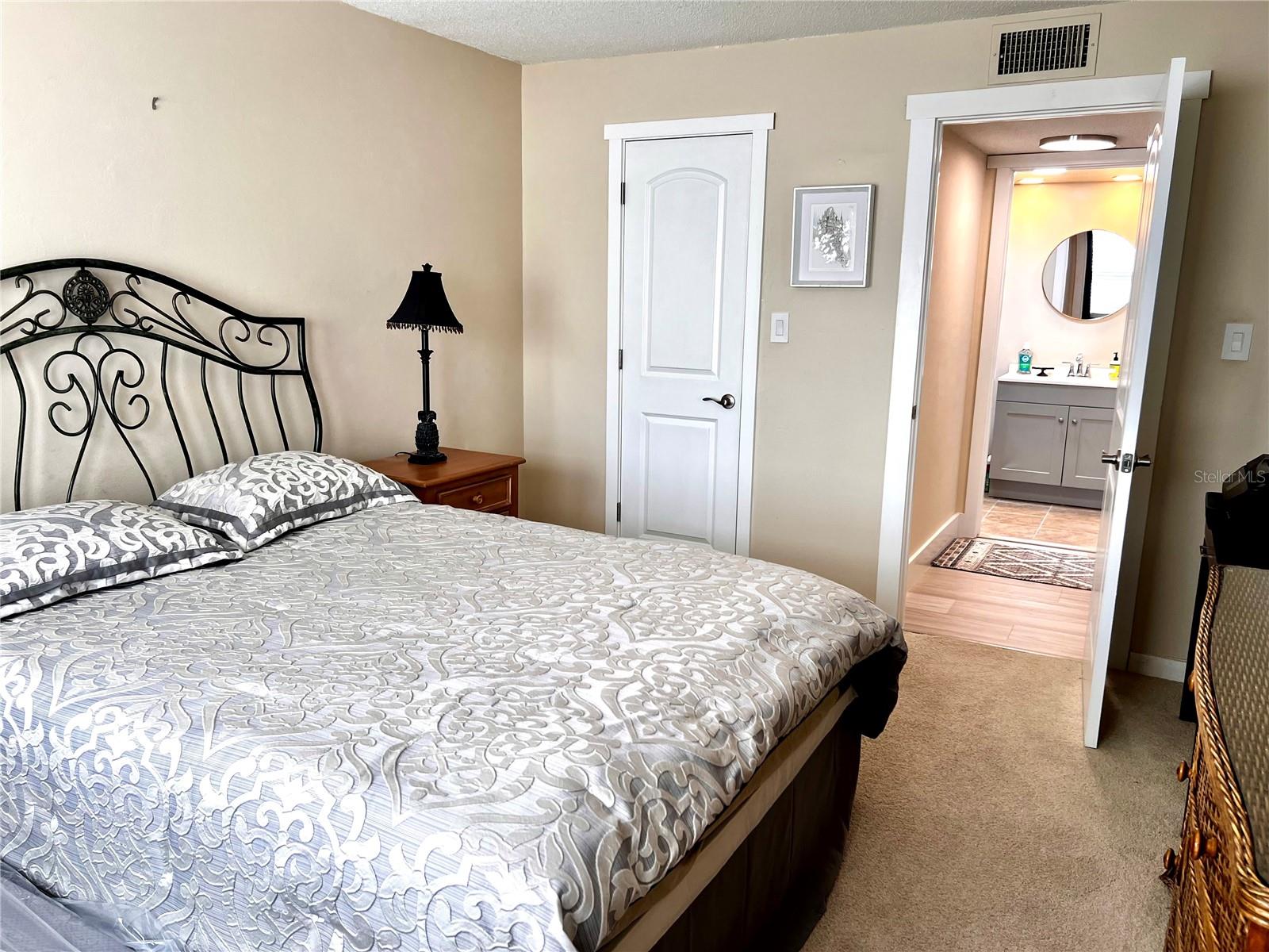 Image 12 of 18 For 8300 Bardmoor Boulevard 105