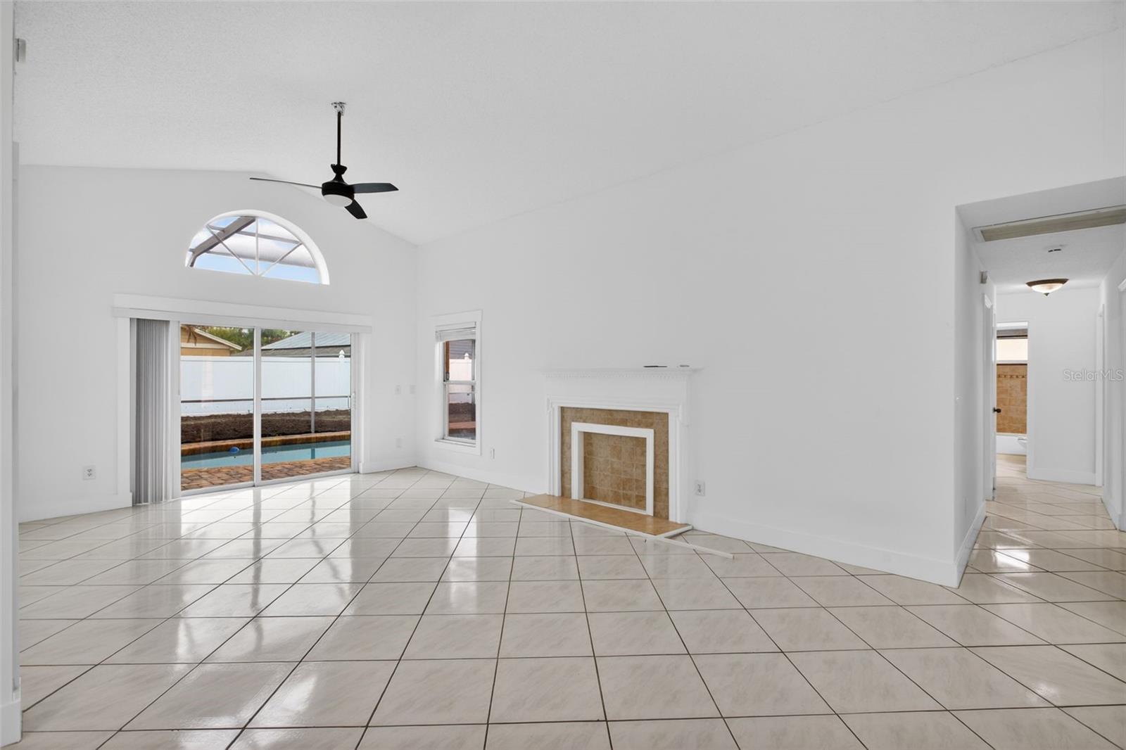 Image 11 of 41 For 1624 Wood Violet Drive