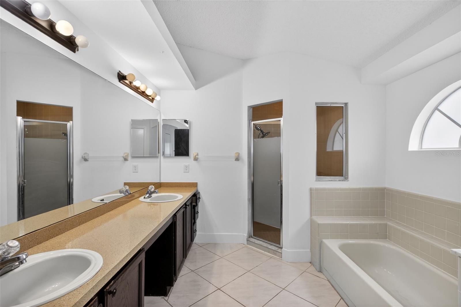 Image 20 of 41 For 1624 Wood Violet Drive