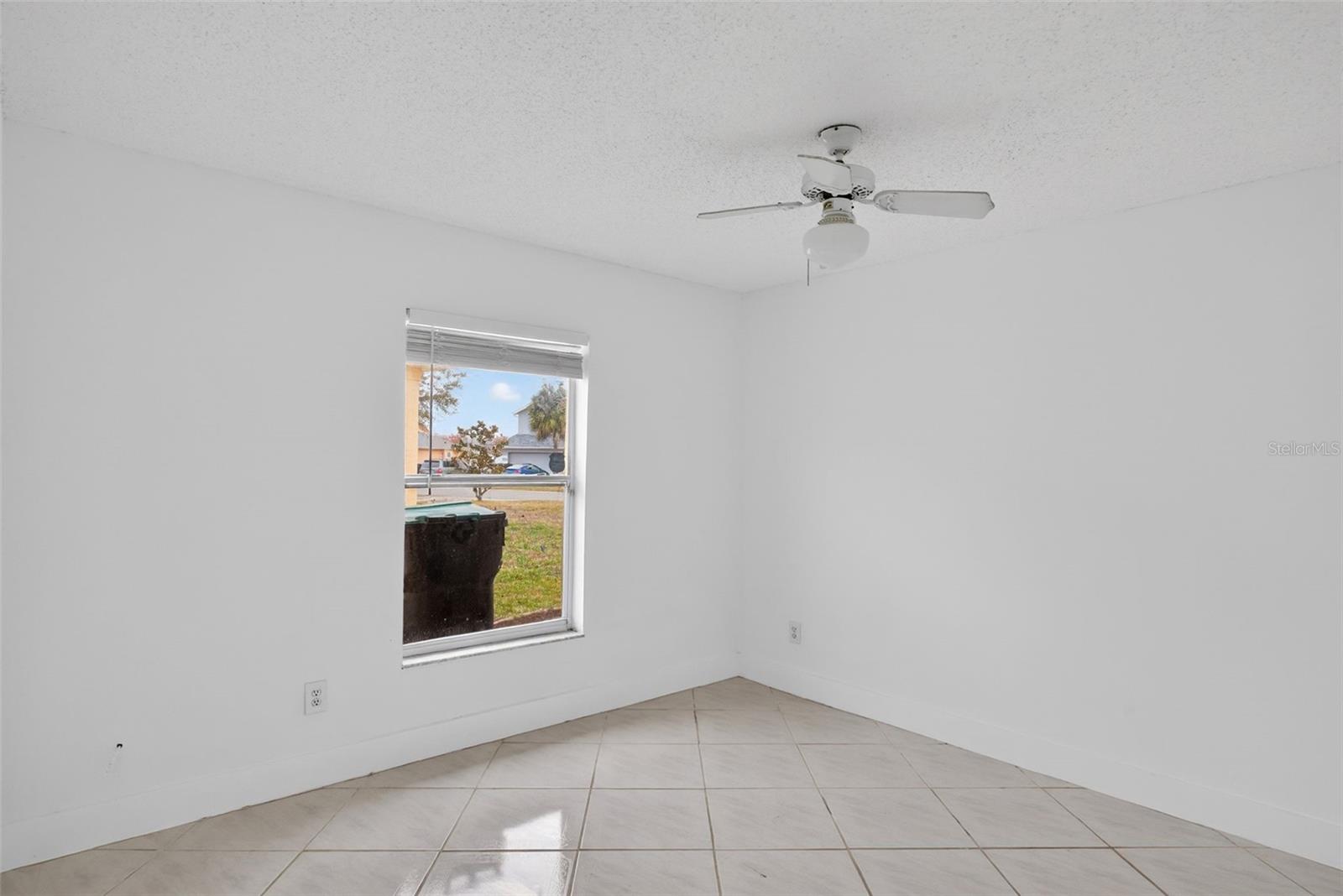 Image 24 of 41 For 1624 Wood Violet Drive