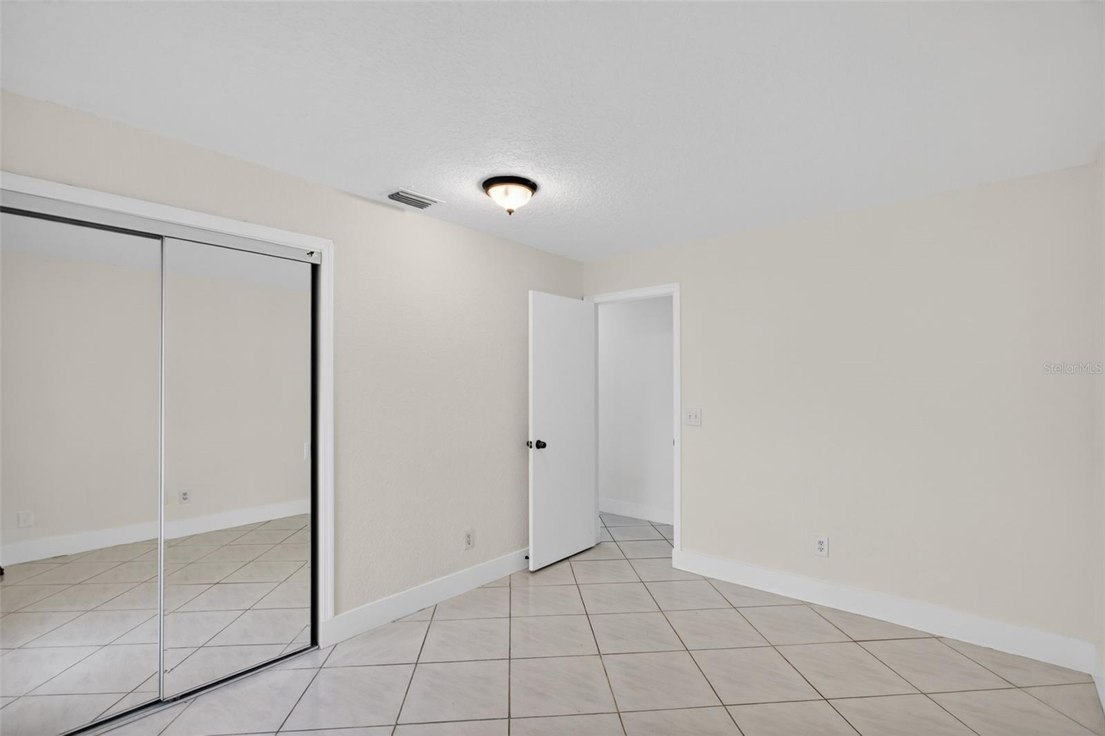 Image 29 of 41 For 1624 Wood Violet Drive