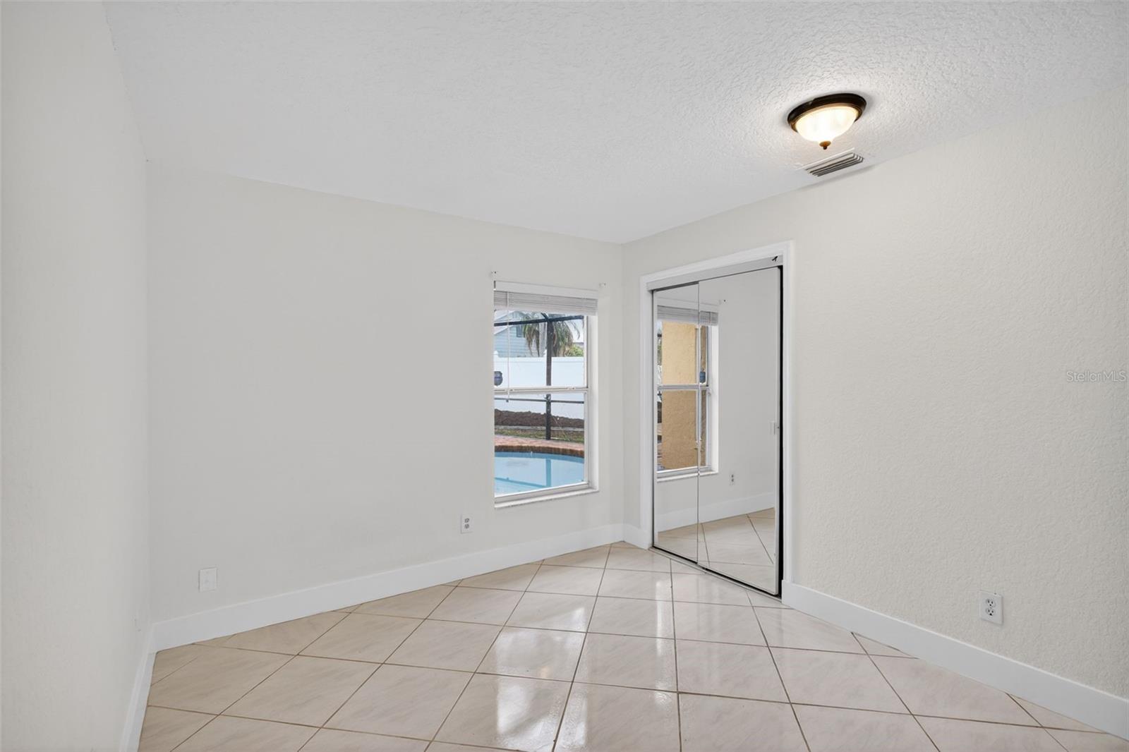 Image 30 of 41 For 1624 Wood Violet Drive