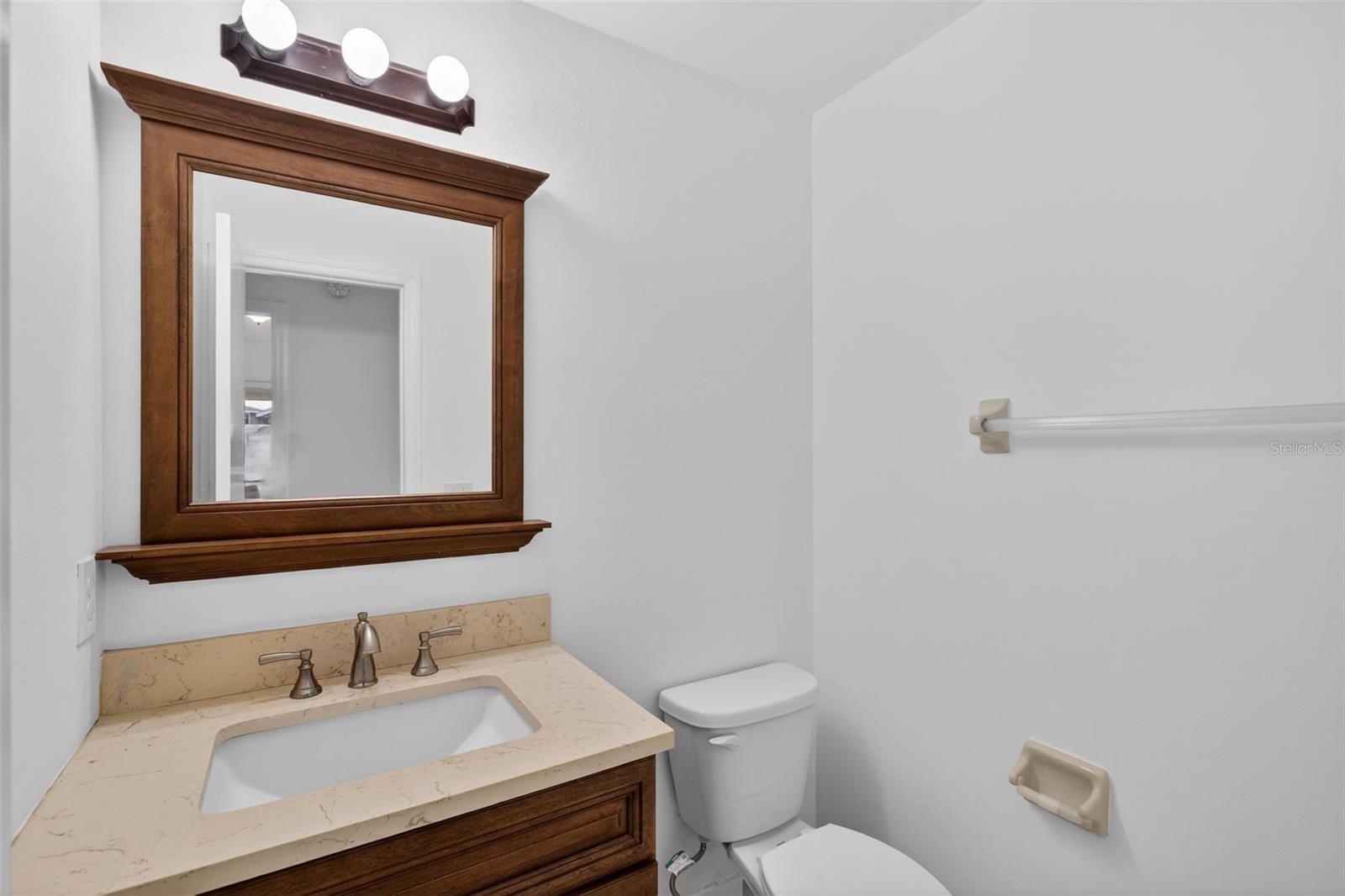 Image 32 of 41 For 1624 Wood Violet Drive