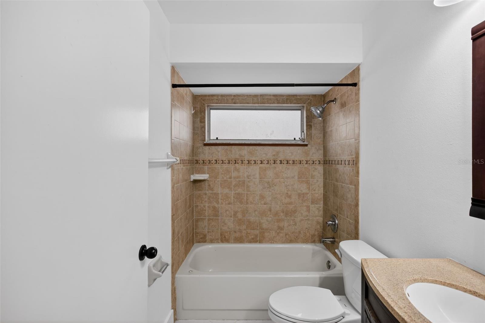 Image 34 of 41 For 1624 Wood Violet Drive