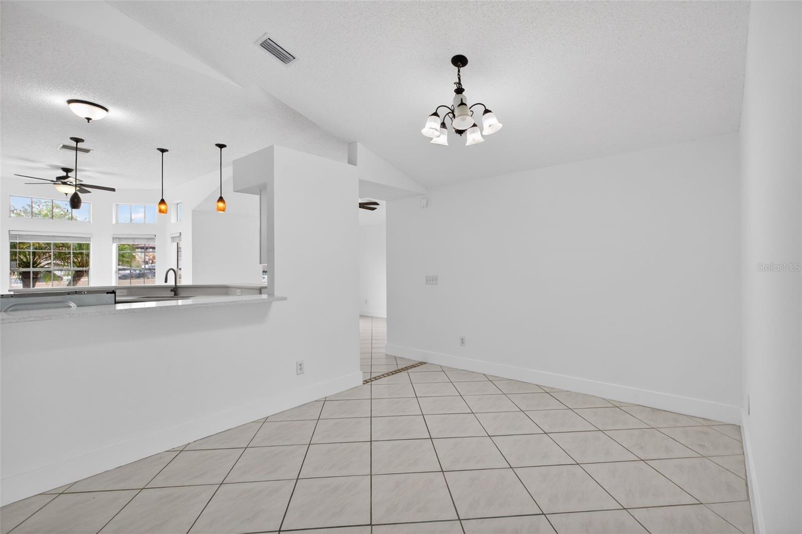 Image 9 of 41 For 1624 Wood Violet Drive