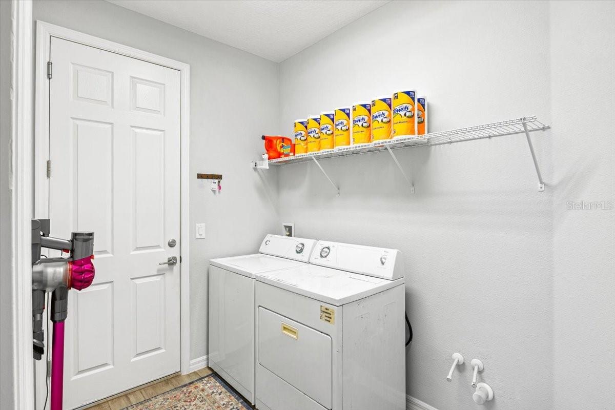 Image 17 of 37 For 2642 Flicker Cove