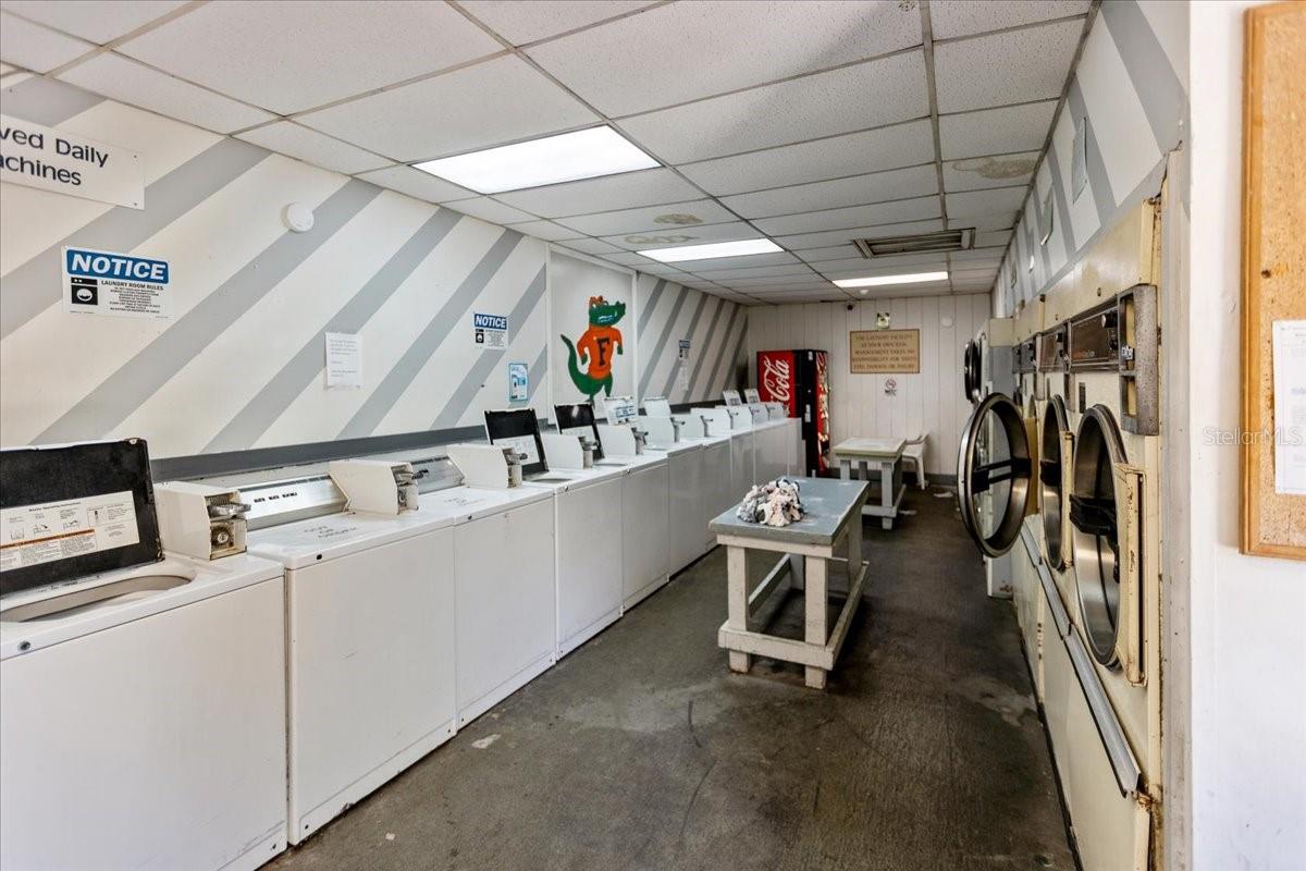 Image 16 of 22 For 2811 Archer Road Z241