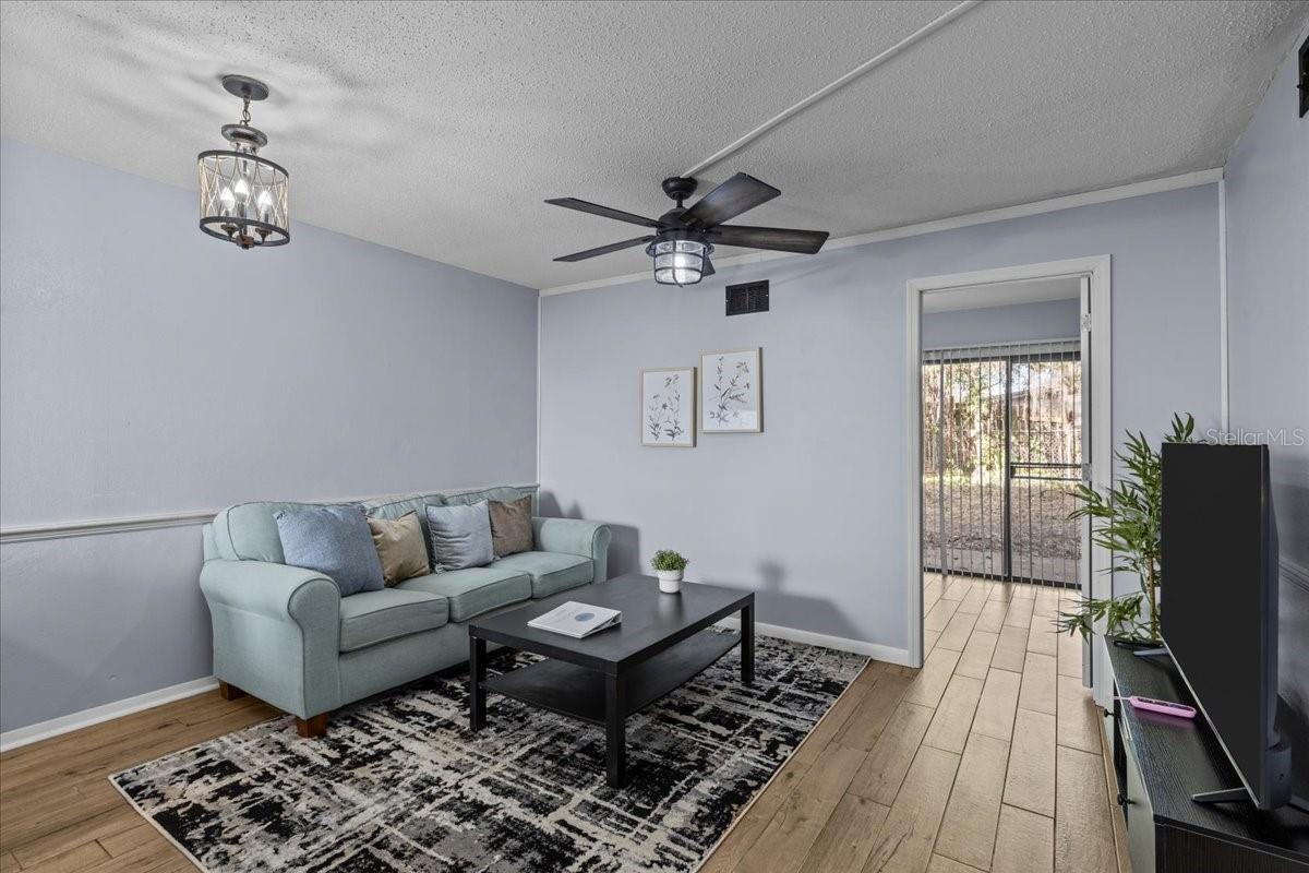 Image 7 of 22 For 2811 Archer Road Z241