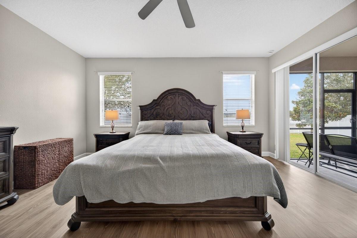 Image 32 of 53 For 2854 Youngford Street