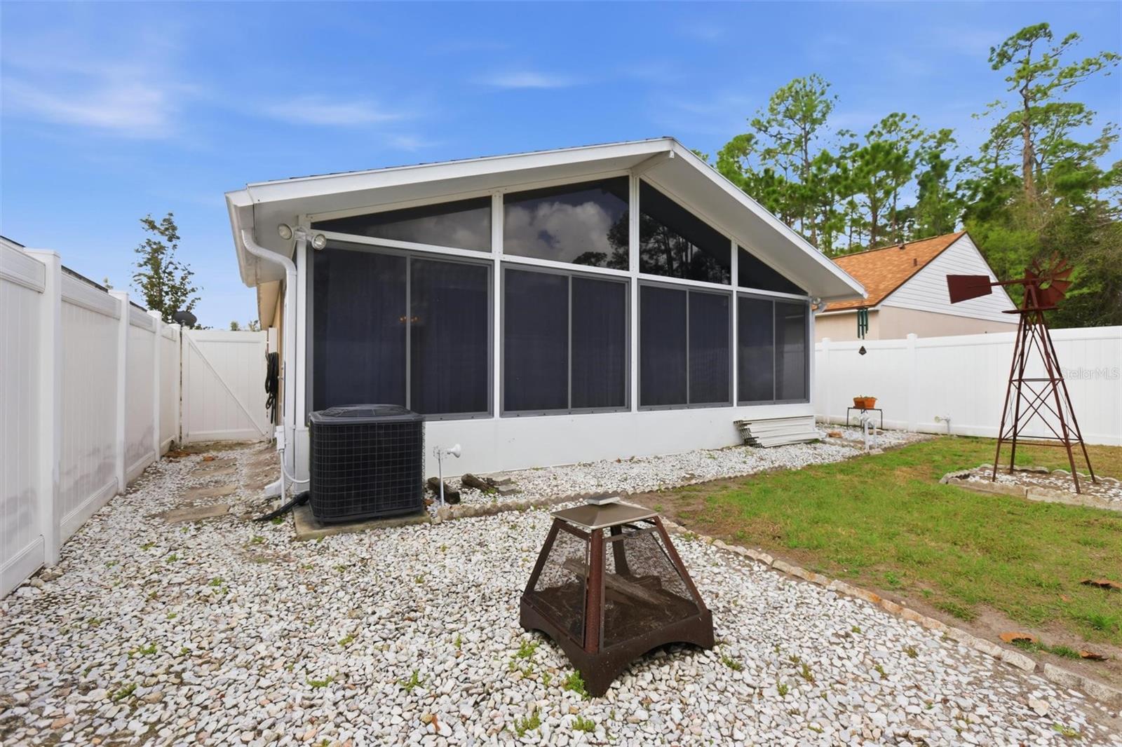 Image 28 of 40 For 138 Placid Woods Court