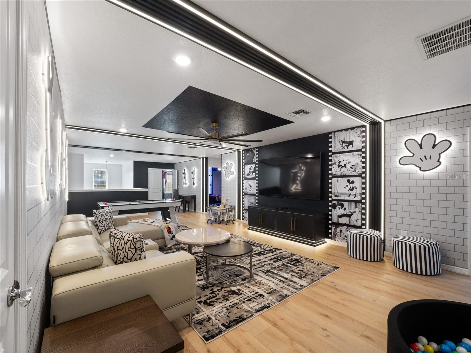 Image 31 of 45 For 1970 Summer Drive