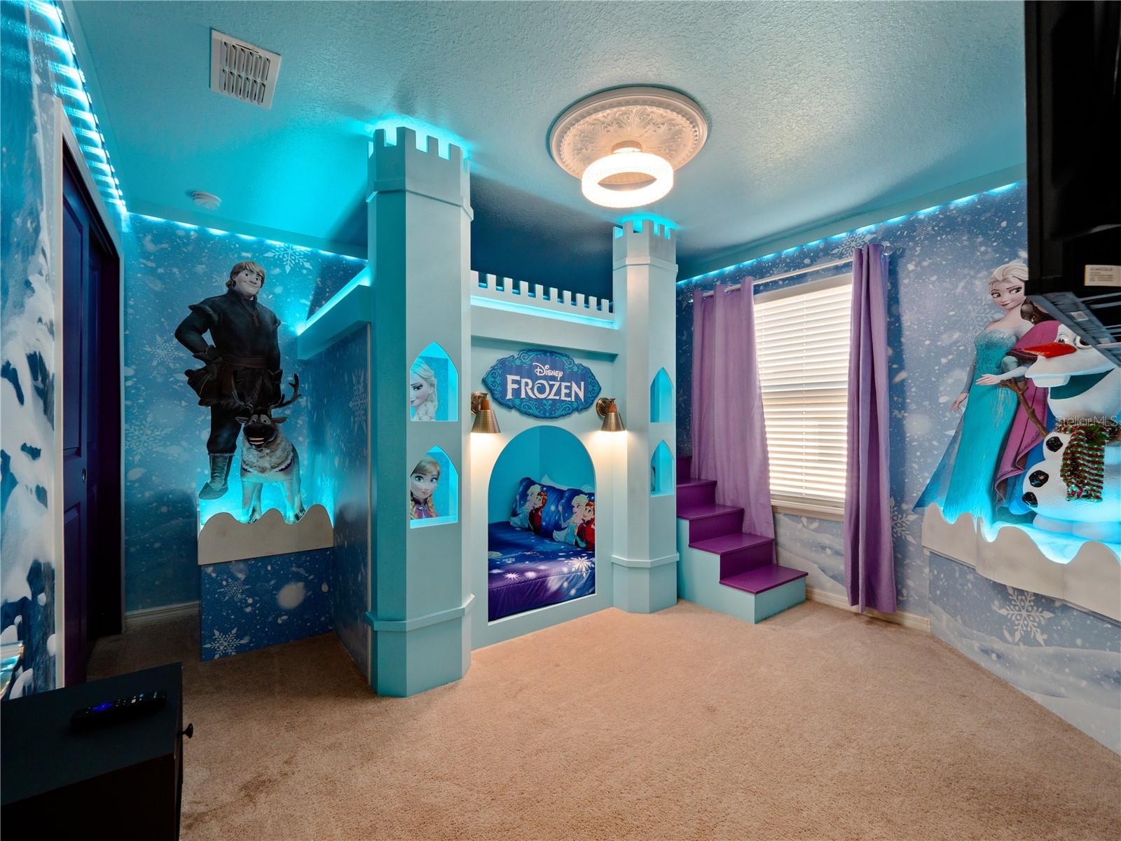 Image 37 of 45 For 1970 Summer Drive