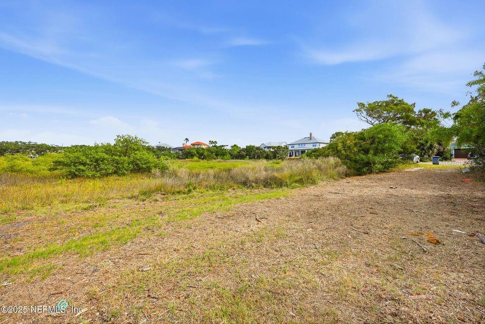 Image 17 of 25 For 225 La Crescenta Drive