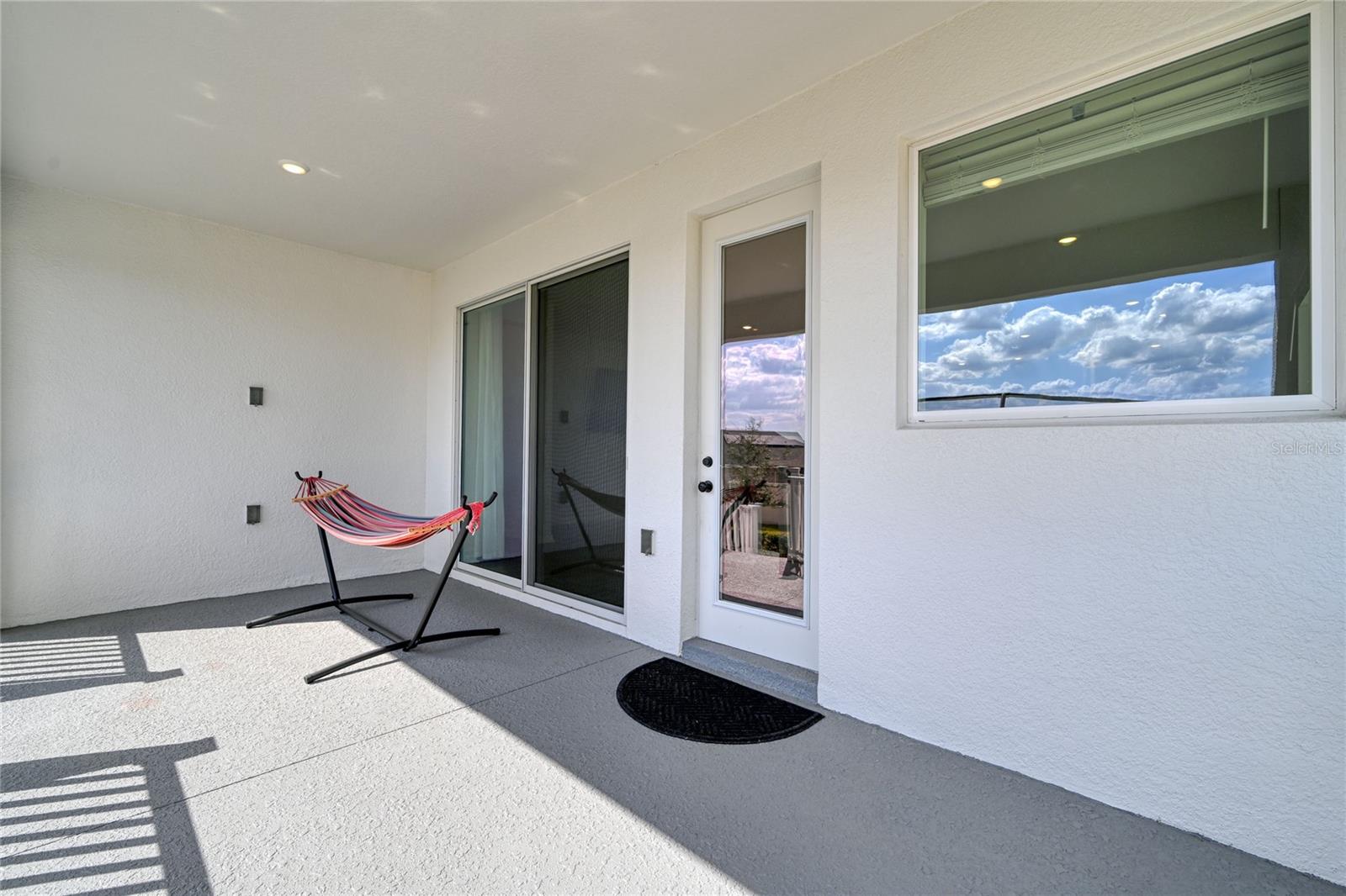 Image 14 of 58 For 16966 Cedar Valley Circle