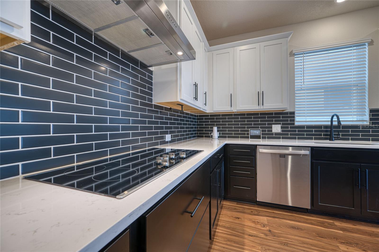 Image 18 of 58 For 16966 Cedar Valley Circle