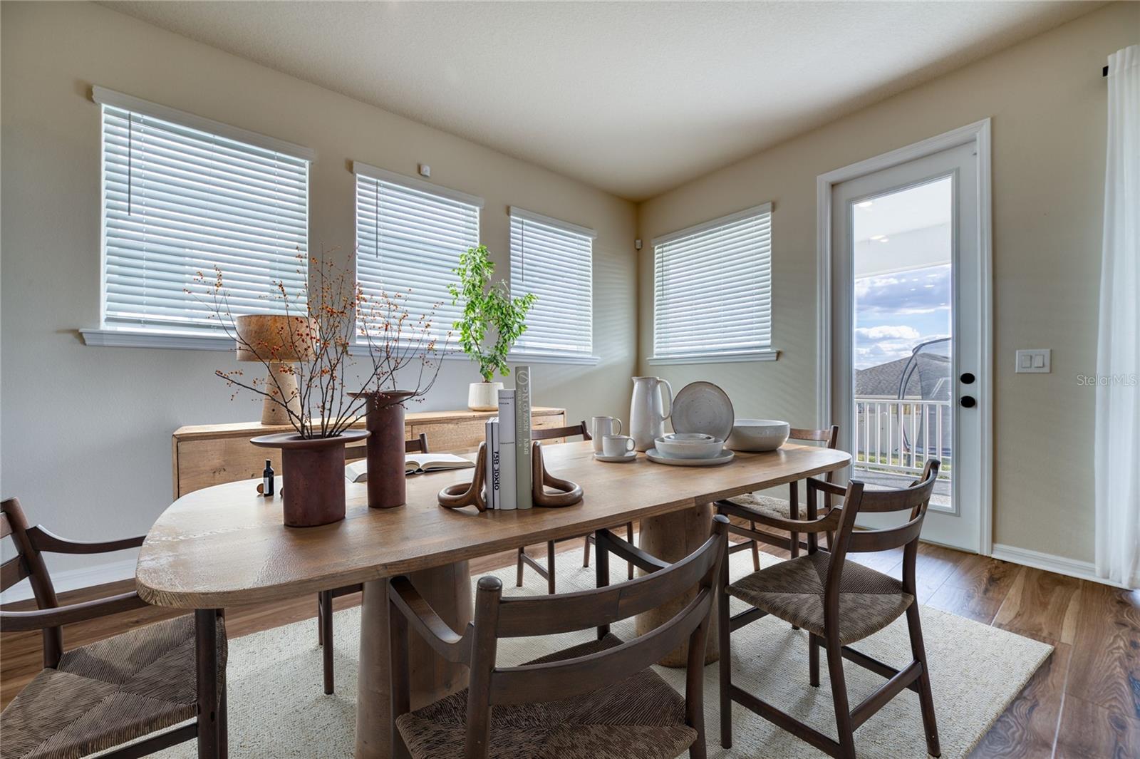 Image 27 of 58 For 16966 Cedar Valley Circle