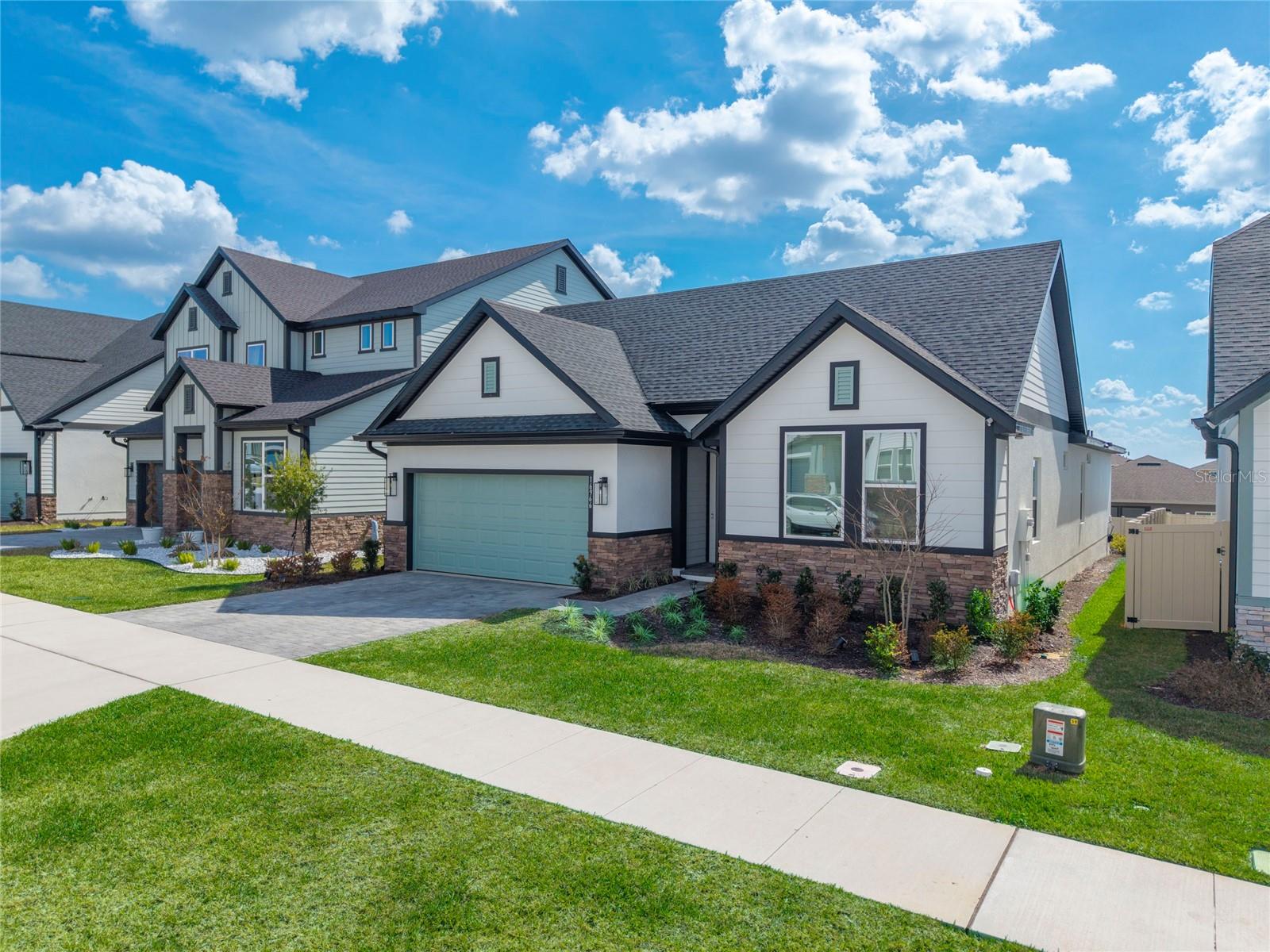 Image 4 of 58 For 16966 Cedar Valley Circle