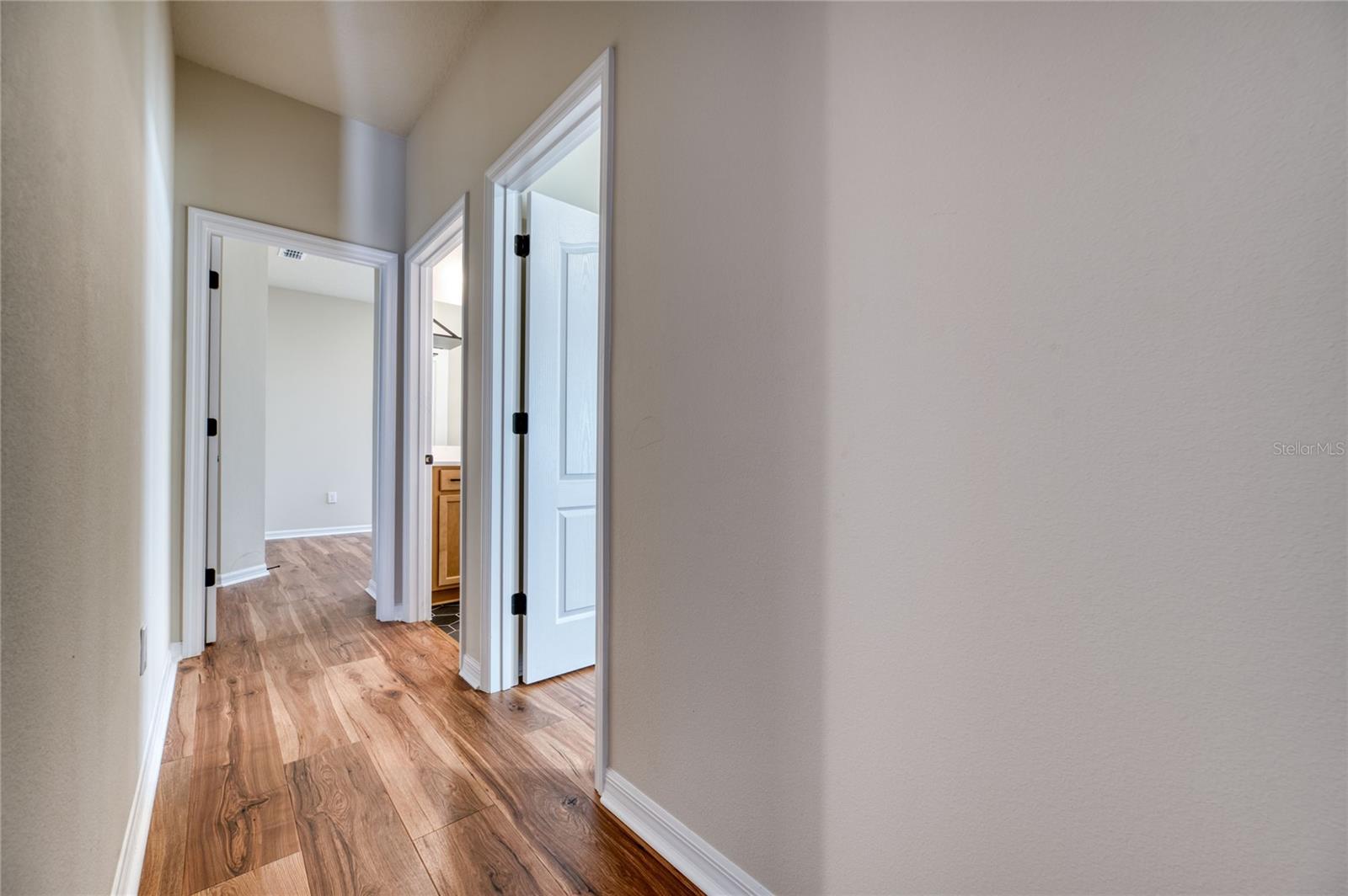 Image 40 of 58 For 16966 Cedar Valley Circle