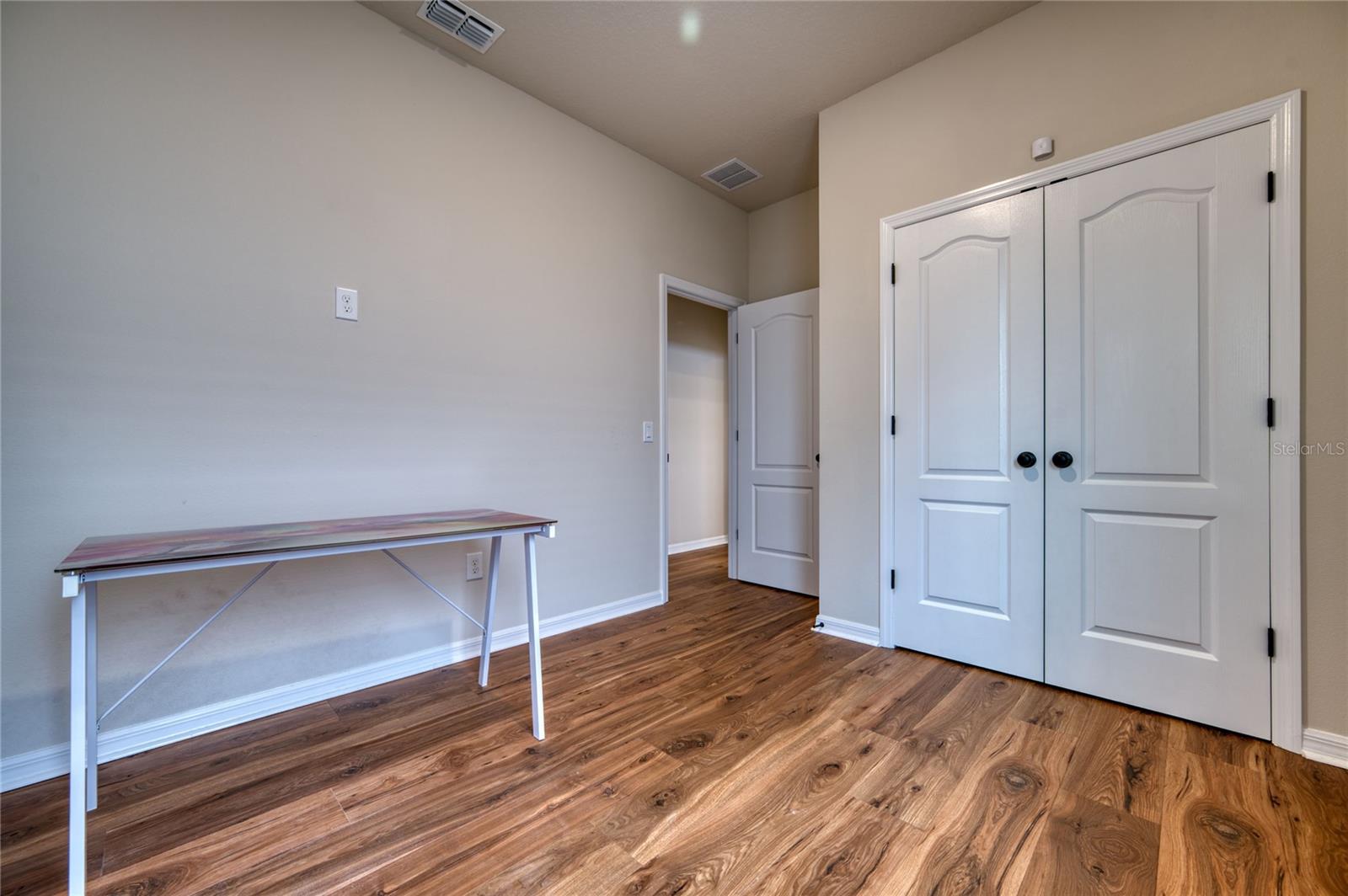 Image 47 of 58 For 16966 Cedar Valley Circle