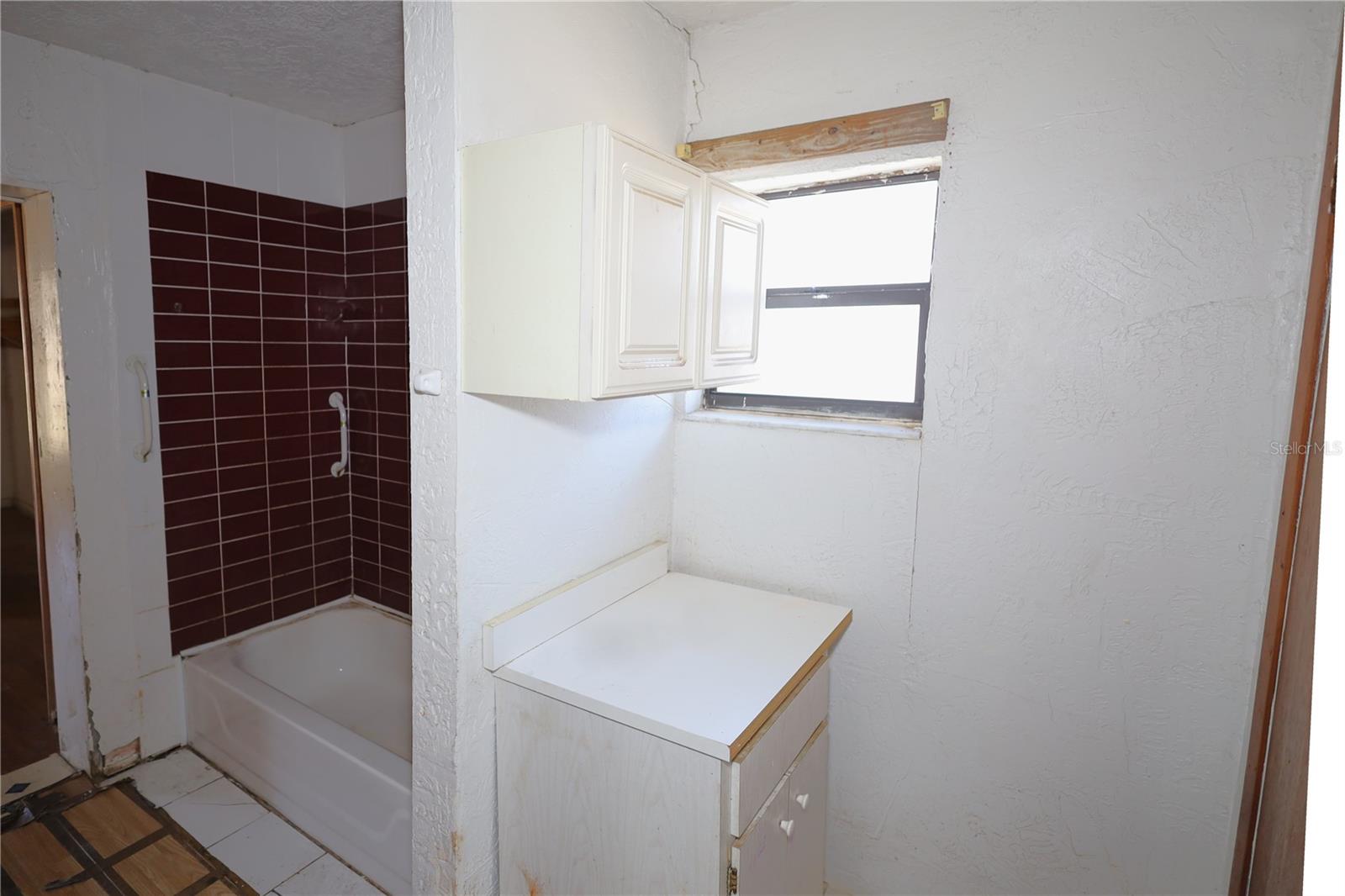 Image 31 of 37 For 1211 Moton Avenue