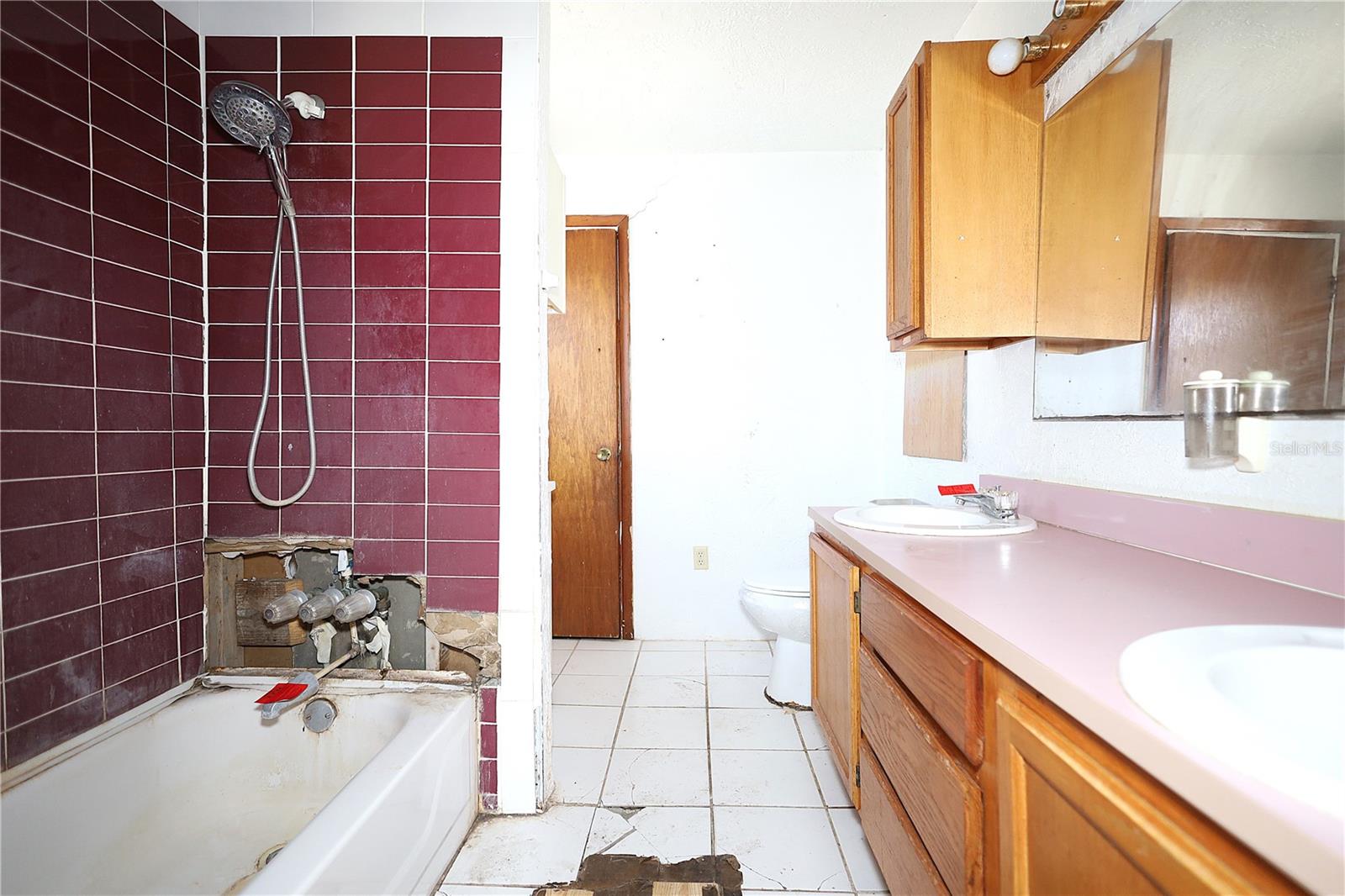 Image 32 of 37 For 1211 Moton Avenue